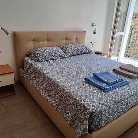 La Casa Di Mario Lejlighed Perledo Eksteriør billede