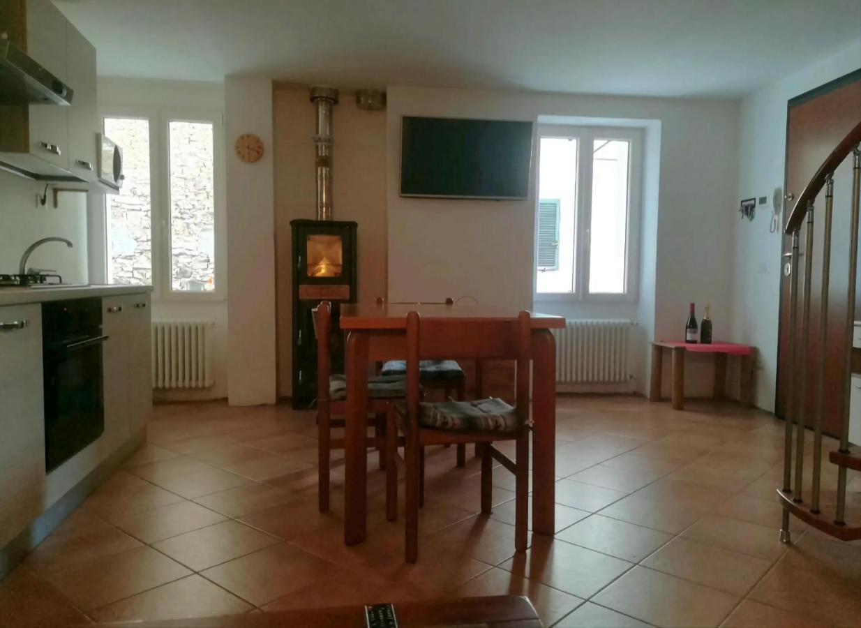 La Casa Di Mario Lejlighed Perledo Eksteriør billede